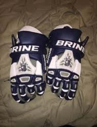 13' Navy/White Brine King IV Gloves LIKE NEW!