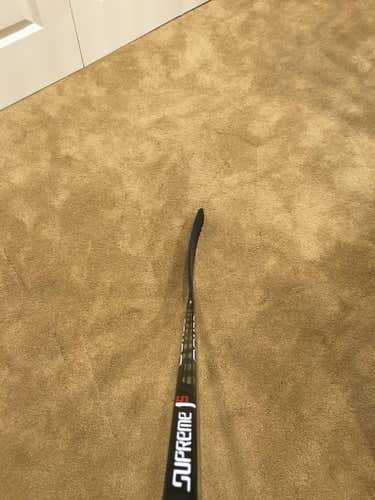 Omaha Bauer supreme 1s pro stock stick