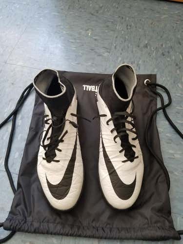 Nike Hypervenom Proximo Turf Size 11
