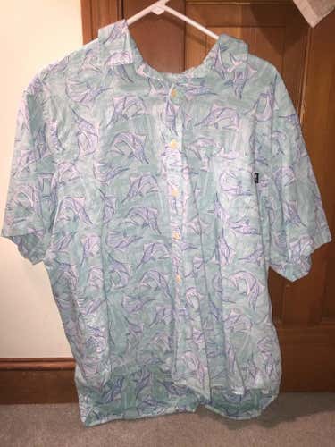 Vineyard Vines Short Sleeve Marlin Button Down XL