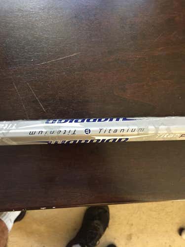 Warrior Titan Pro Lacrosse Shaft