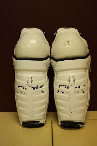 (SG2) 14" Reebok 8K Shin Guards