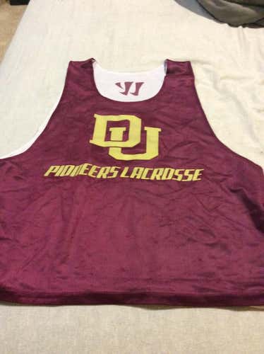Denver Showcase Pinnie