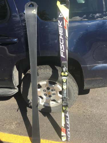 Fischer SL Skis