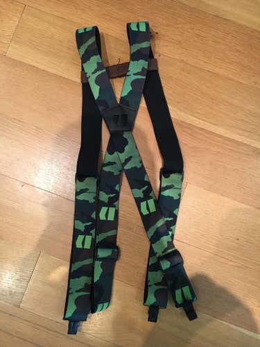 Saga camp suspenders