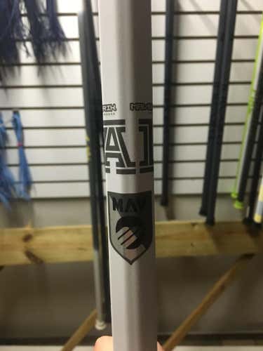 Maverik A1 D pole