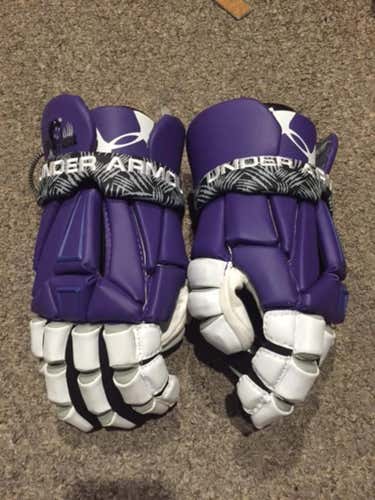 Custom UA Command Gloves