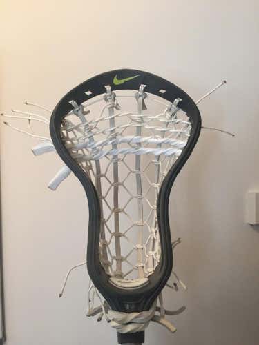 Nike Lakota U strung with 6 shooter