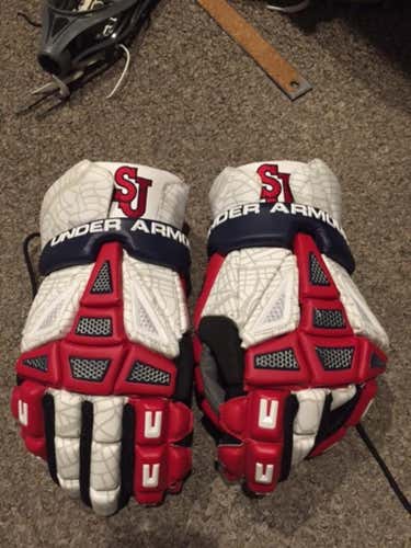 Custom St. John's UA Charge