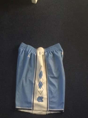 HC, Chaminade, UNC Combo