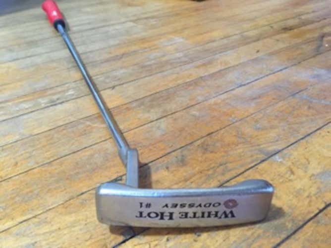 Odyssey White Hot Putter tiger shark grip (RH)