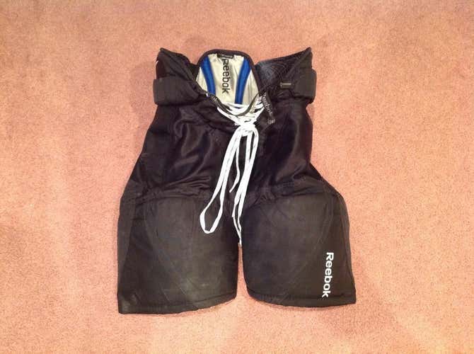 Reebok 7K black hockey pants size small