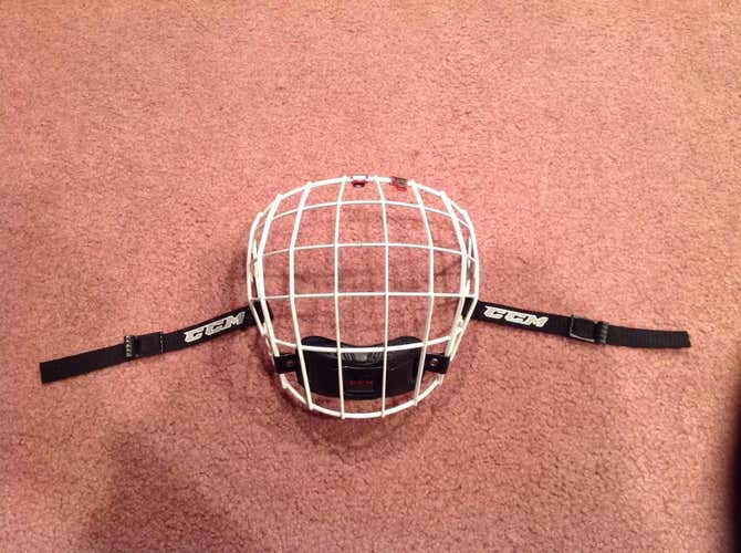 CCM RES 300 white cage medium BRAND NEW