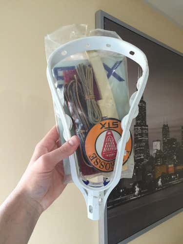 New DeBeer Shockwave lacrosse head and STX OG TRADITIONAL/Mesh Stringing kit