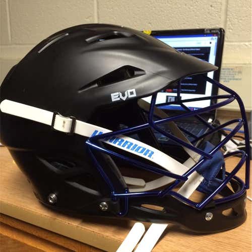 Warrior Evo Matte black blue face mask
