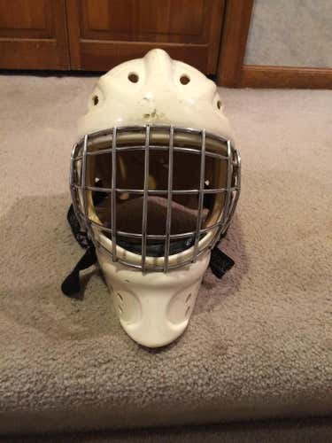 White ITECH Goalie Helmet