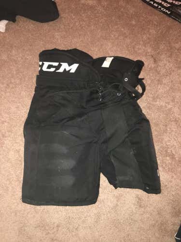 Ccm hp35 pants small