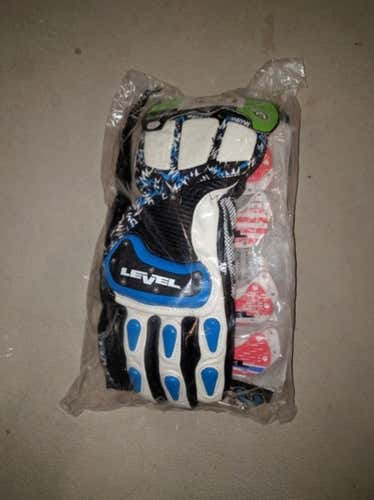Rare Level race gloves size 9.5 (XL) brand new