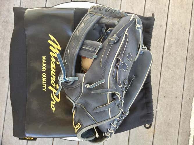 Mizuno Pro Limited GMP 55