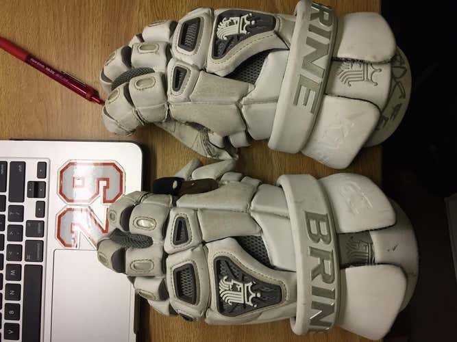 Brine king 4 goalie gloves