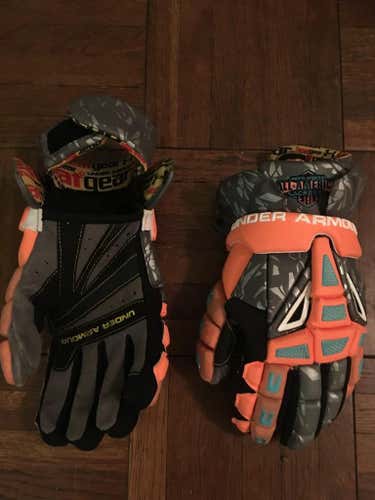 Under Armour All American Gloves and Shaft