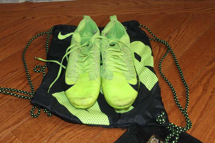 Volt Nike Vapor Ultimate TD w/ bag