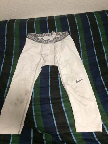 Nike 3/4 White Tights