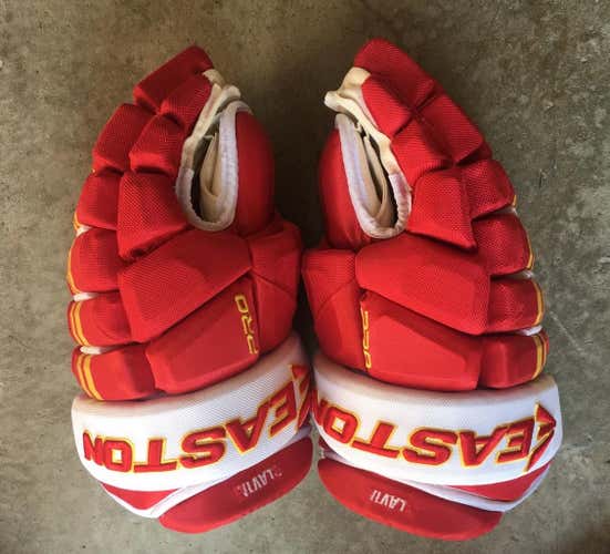 Easton Calgary Flames Pro Stock Glove