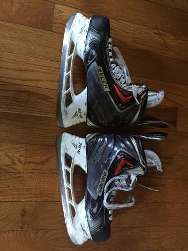 APX size 10 skates