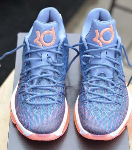 Nike KD 8 size 10.5- new in box