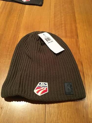 US Ski Team Spyder Hat: One size fits all