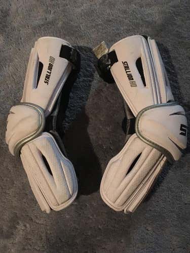 STX Stallion HD Arm Guards