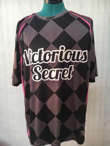 Victorious Secret Summer WAR team