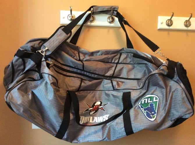 Denver Outlaw Warrior Travel bag