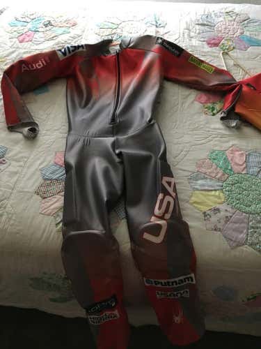 Spyder GS Suit Size Large or XL