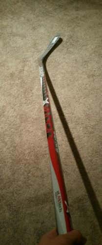 Brand new 2016 Bauer Vapor 1x stick