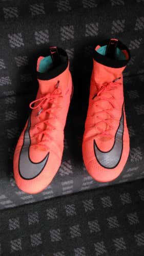 Nike Mercurial Superfly IV FG (U.S. Size 10.5)
