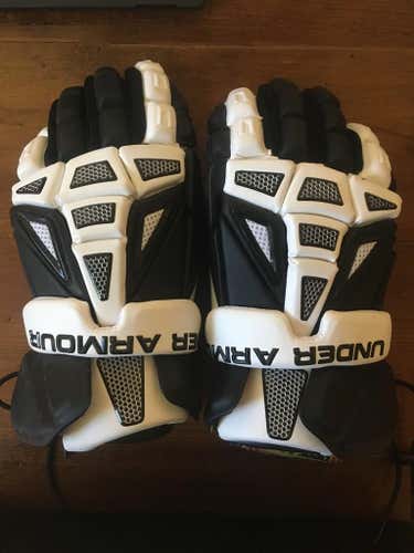 Under Armour Charge Gloves