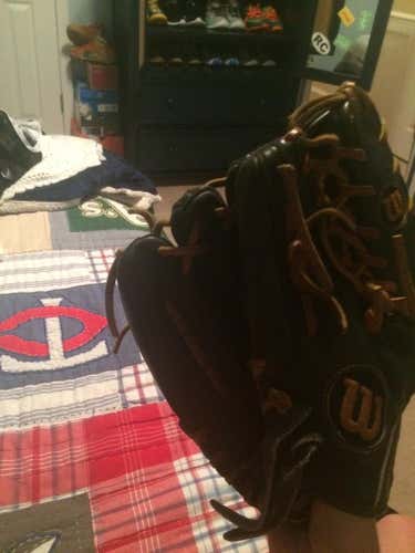 Wilson a2000