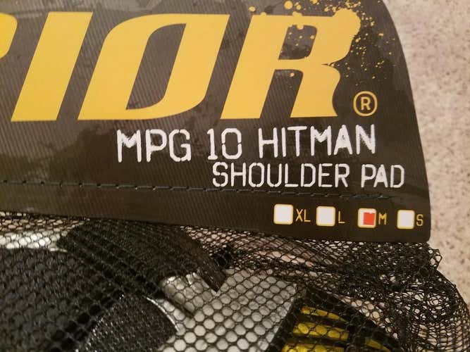 Warrior 10 Hitman Shoulder pad - Medium