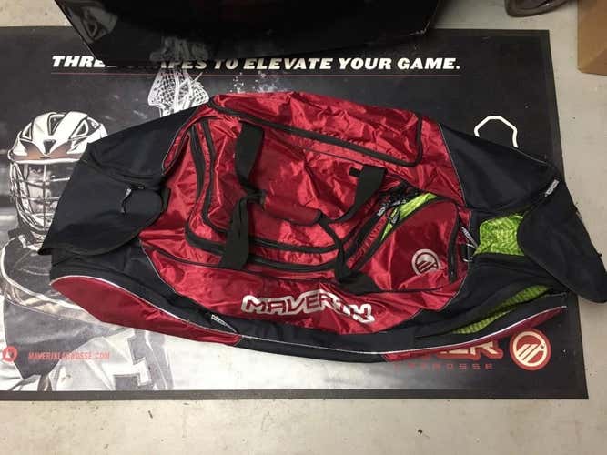 Maverik Kastle Bag Red