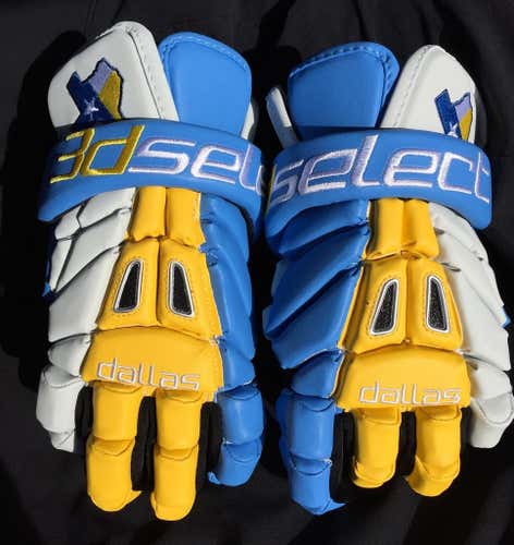 Brand new CUSTOM 3d Dallas embroidered Gait Recon Pro gloves