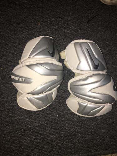 Nike Vapor Elite Elbow Pad