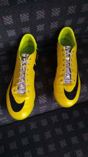 Nike Mercurial Vapor IX FG (U.S. Size 10.5)
