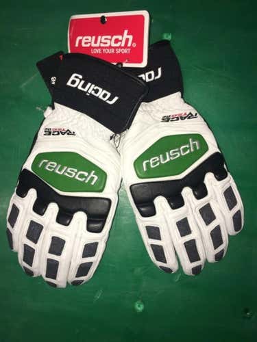 Brand New Medium Reusch gloves
