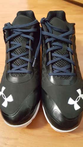 Under Armour team spine metal cleat