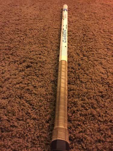 Used 1st carbon shaft white