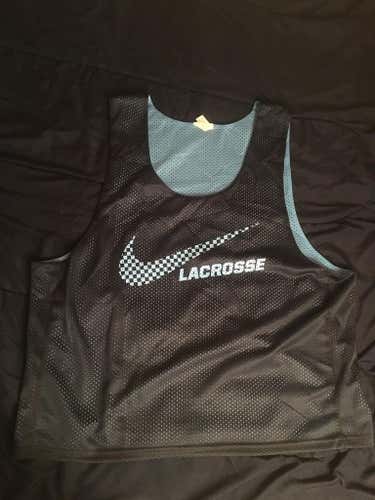 Nike Lacrosse Pinnie