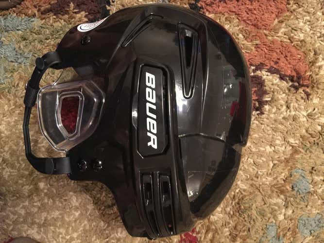 Bauer ReAkt 75 Senior Small Helmet