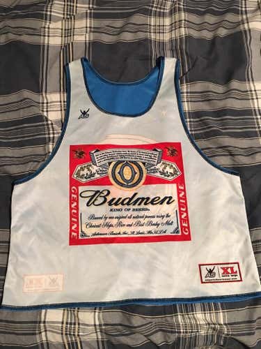 Budmen pinnie